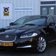 Jaguar XF Sportbrake 2.2D S 200PK Aut.*Perfect Onderh.*Trekhaak/Leder/Stoelverw./LED/Camera/Elek. Klep/Navi/Dodehoek/Parkeersens.V+A/18 in