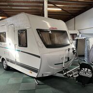 Dethleffs C&amp;#039;Joy 460 LE enkele bedden,mover