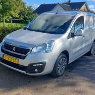 Peugeot Partner 120 1.6 BlueHDi 100 L1 Premium AIRCO/NAVI BJ 2019