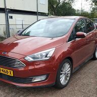 Ford C-Max 1.5 Titanium | parkeersensoren voor en achter | Stoelverwarming | Dode hoek sensor