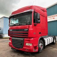 DAF XF 105.460 SPACECAB (ZF16 MANUAL GEARBOX / MX-BRAKE / 870+430 LITER TANK / AIRCONDITIONING / FRIDGE)