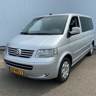 Volkswagen Transporter Multivan 2.5 TDI EXPORT Trendline ( 7 Zits ) Airco Cruise Dub Schuifdeur Trekhaak 2500 kg