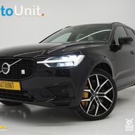 Volvo XC60 2.0 T8 AWD Polestar Engineered | Panoramadak | Harman/Kardon | Pilot Assist | 360 | Keyless