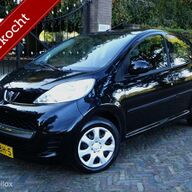 Peugeot 107 1.0-12V XS Premium (Bj 2010&amp;#039;) Airco | 5-Drs