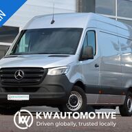 Mercedes-Benz Sprinter 319 3.0 CDI L2H2 V6 AUT/ 360/ LED/ MBUX/ ACC/ CLIMA/ STANDKACH