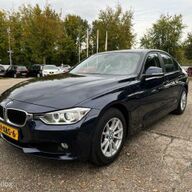 BMW 3-serie 320i Upgrade Edition ORG.NL-Auto van 2e.Eigenaar