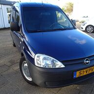 Opel Combo 1.3 CDTi Base VOORZIEN VAN AIRCO !!!