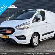 Ford Transit Custom 300 2.0 TDCI 130PK Trend Automaat | € 9.950,- NETTO! | Euro 6 |  Stoelverwarming | Camera | Climate | Navi | PDC |